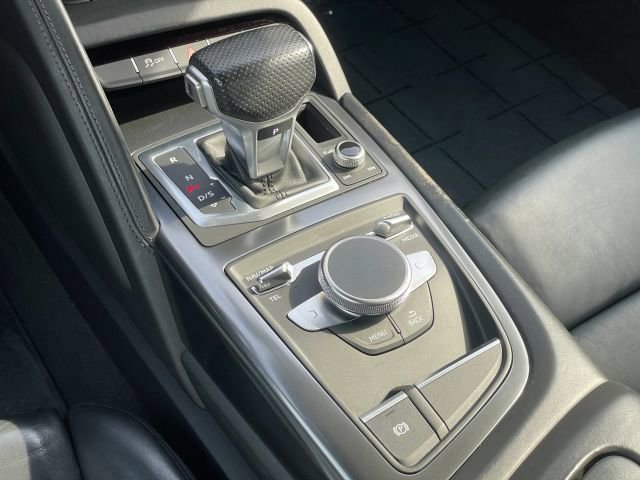 Used 2017 Audi R8 V10 image 25