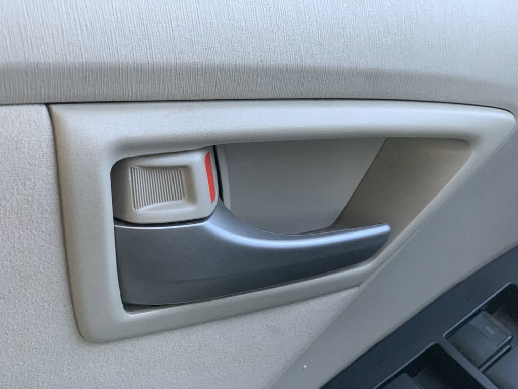 Used 2013 Toyota Prius Two FWD image 16
