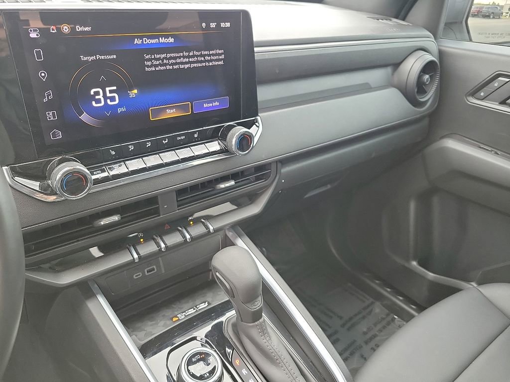 Used 2025 Chevrolet Colorado Trail Boss image 20