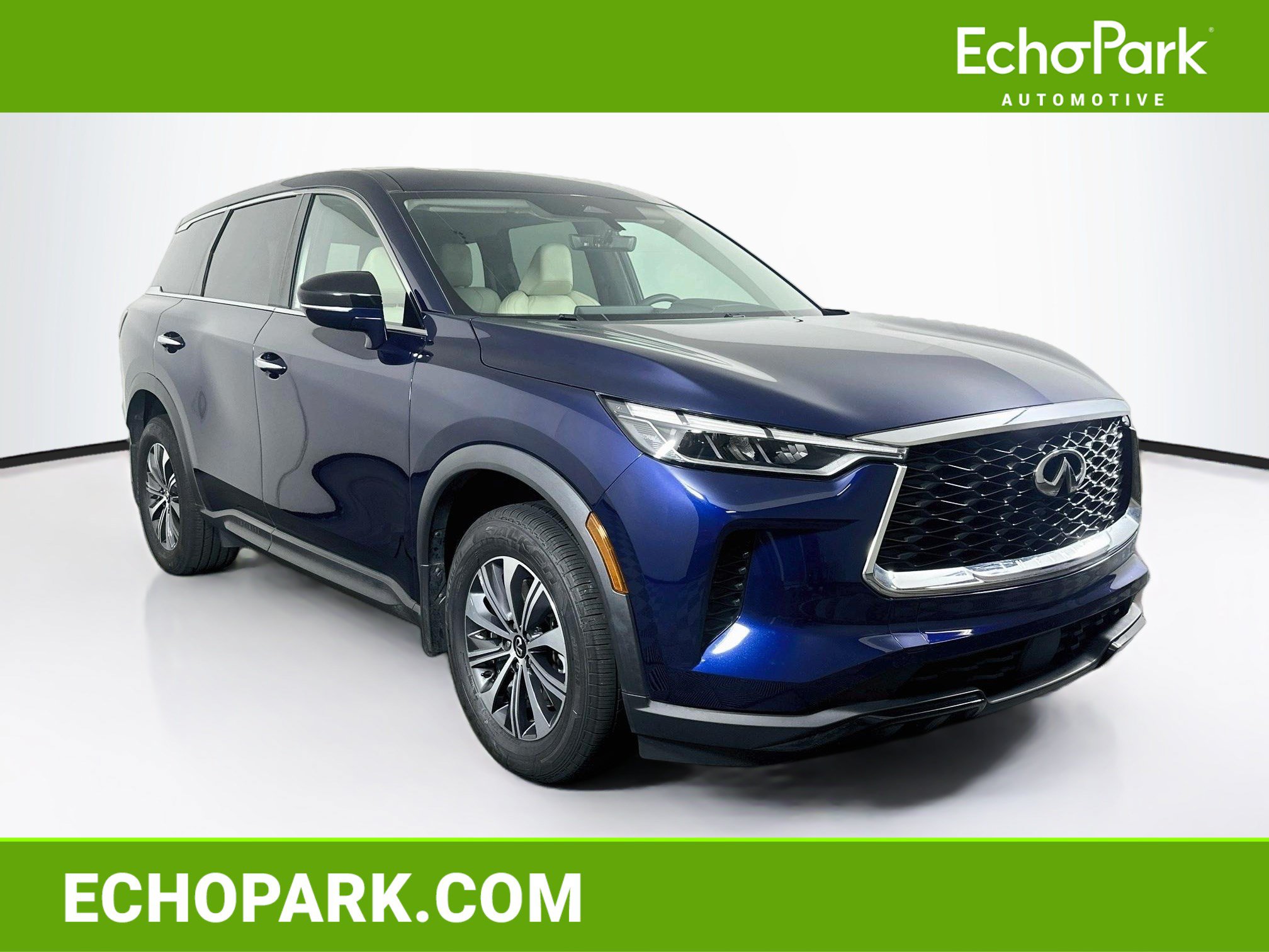 Used 2023 INFINITI QX60 Pure AWD/4WD image 1