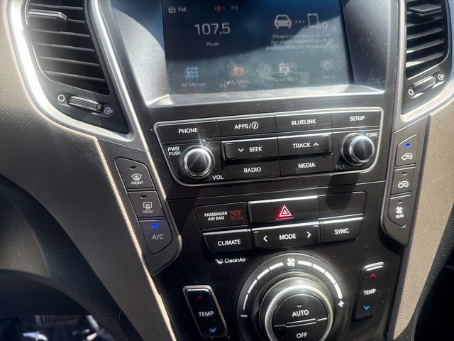 Used 2018 Hyundai Santa Fe SE FWD image 15