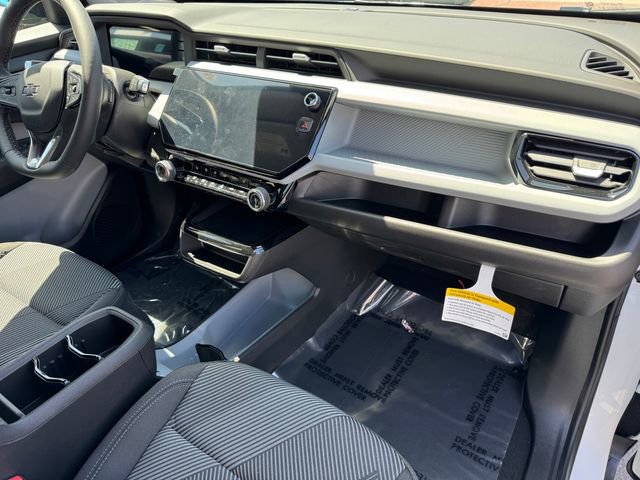 New 2027 Chevrolet Bolt LT w/ Comfort Package FWD image 6