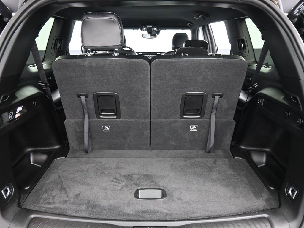 Used 2022 Jeep Grand Cherokee L Laredo image 14