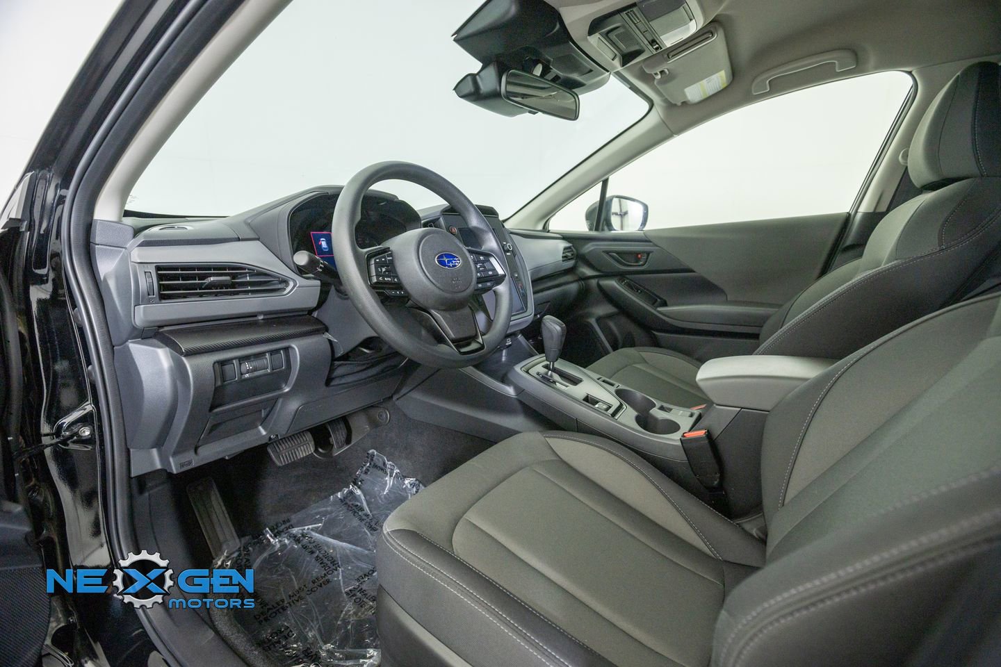 Used 2024 Subaru Crosstrek 2.0i AWD/4WD image 10