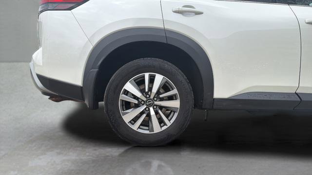 Used 2024 Nissan Pathfinder SL image 13