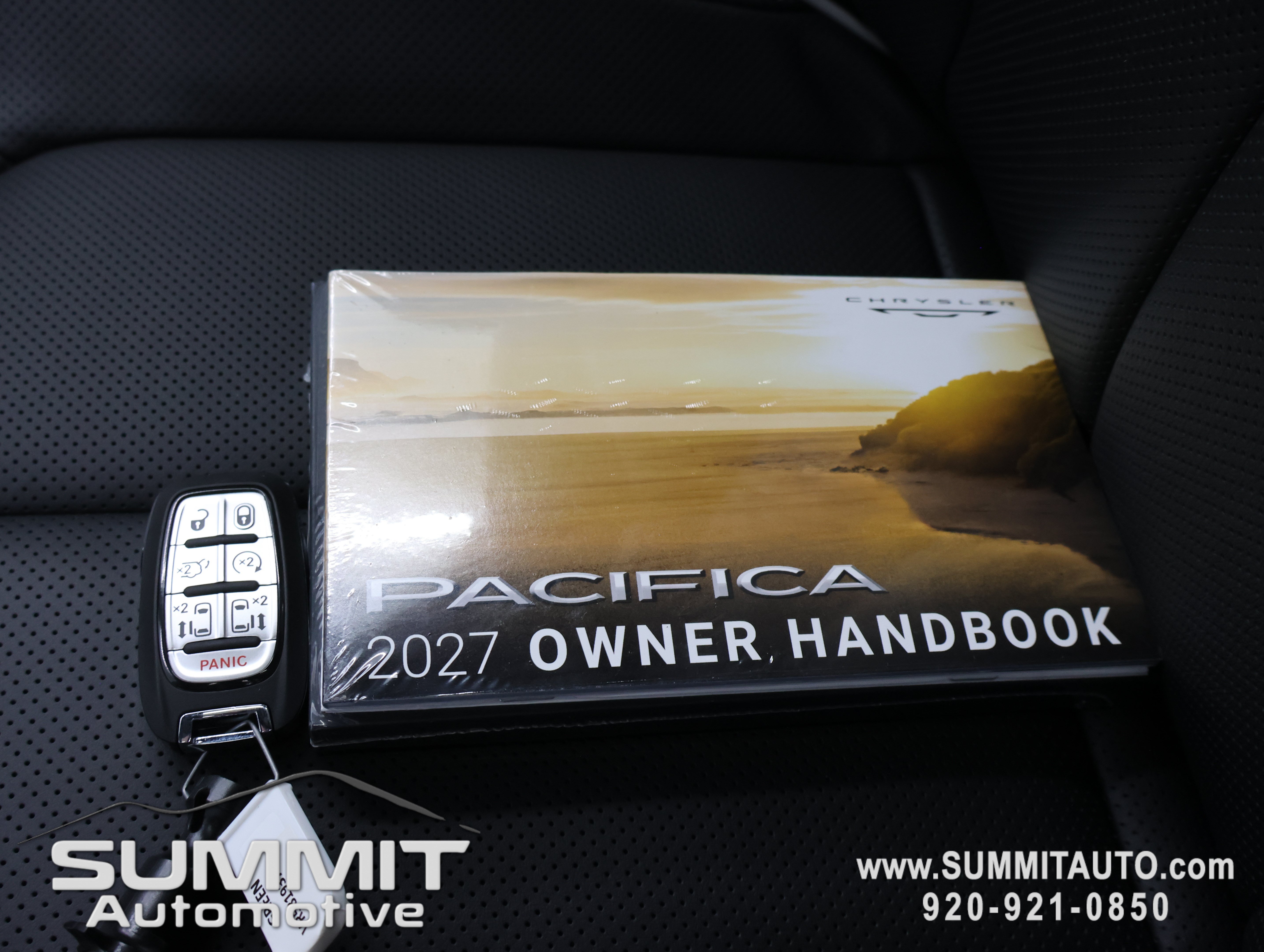 New 2027 Chrysler Pacifica Limited AWD/4WD image 81