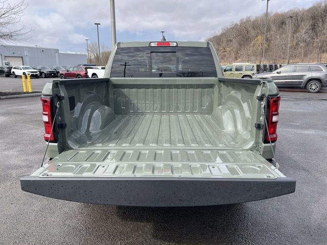 New 2026 RAM 1500 4x4 Crew Cab image 24