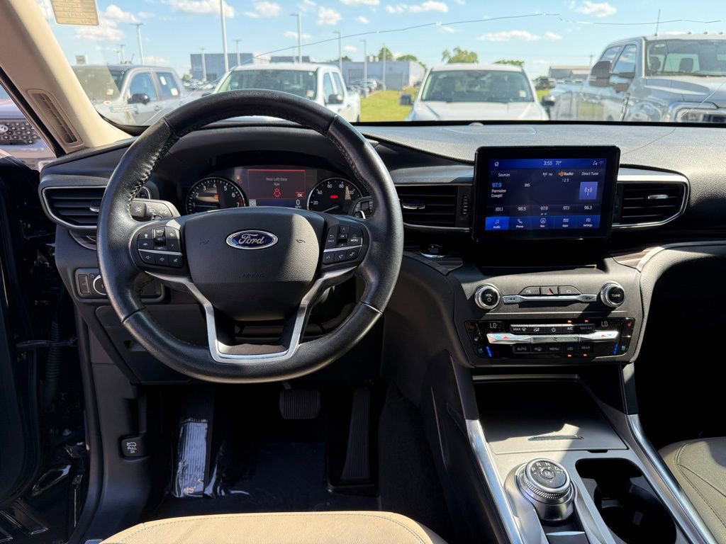 Used 2020 Ford Explorer Limited RWD image 15