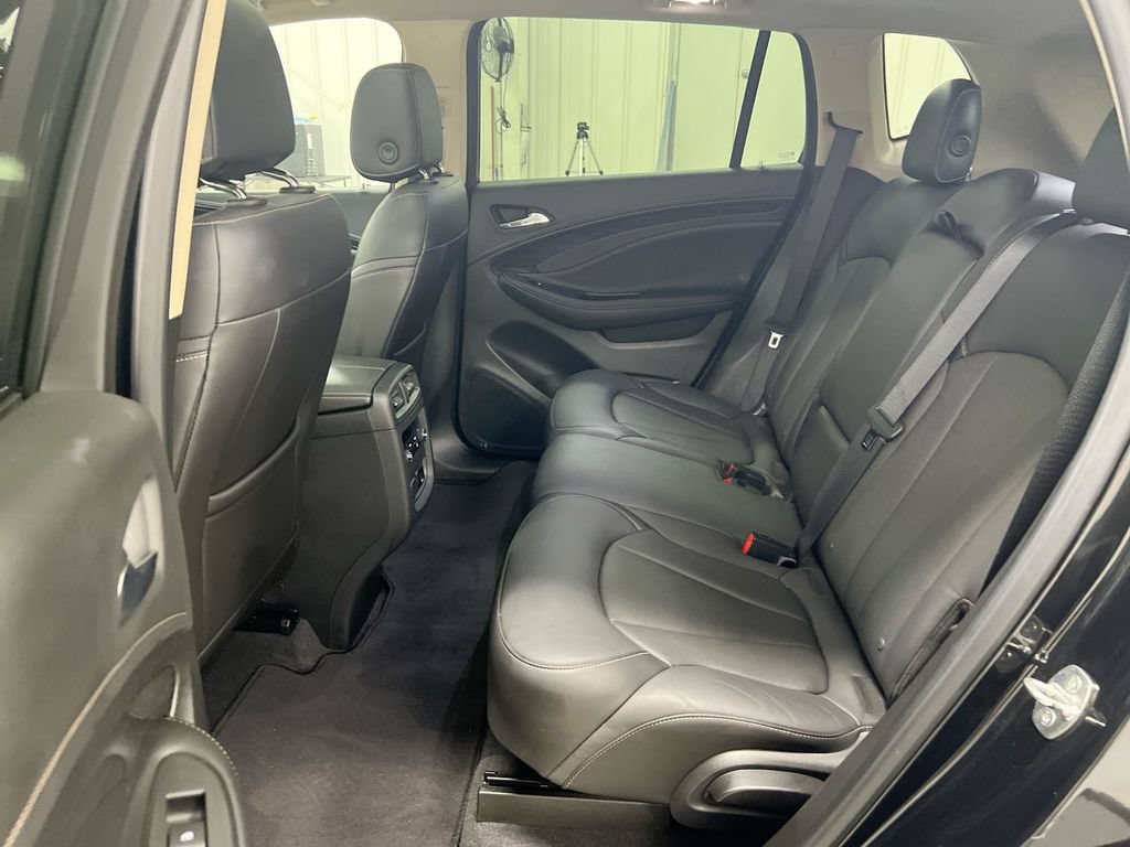 Used 2017 Buick Envision Essence FWD image 23