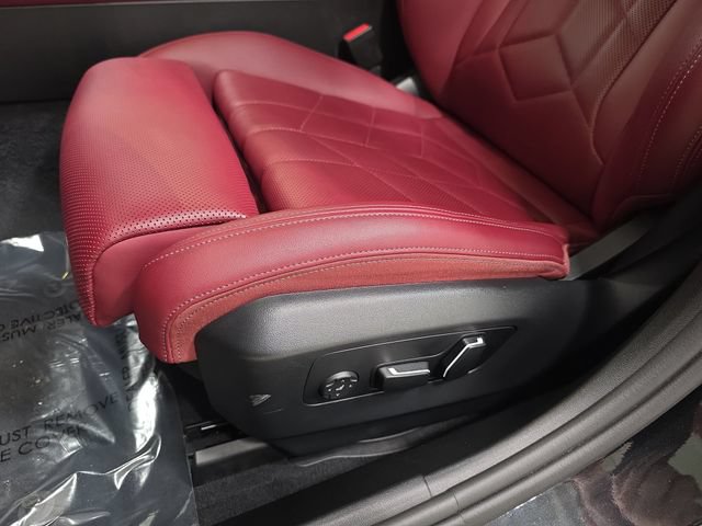 Certified 2024 BMW 530i xDrive w/ Premium Package AWD/4WD image 26