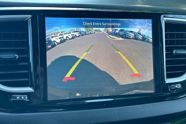 Used 2024 Chrysler Pacifica Touring-L FWD image 23
