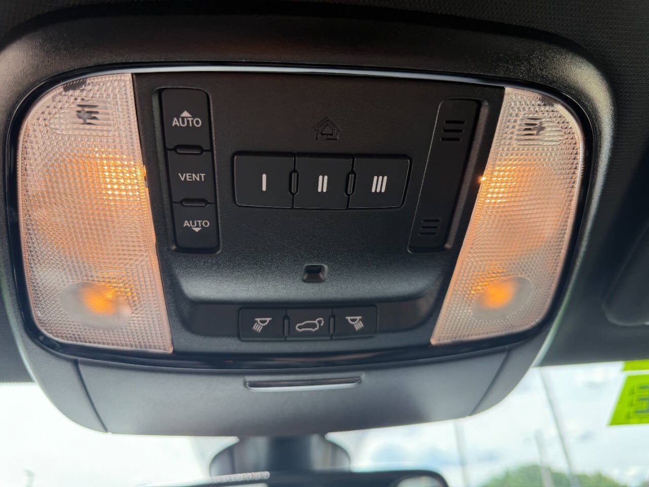 Used 2021 Dodge Durango R/T AWD/4WD image 26