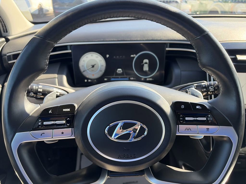 Used 2023 Hyundai Tucson Limited image 14