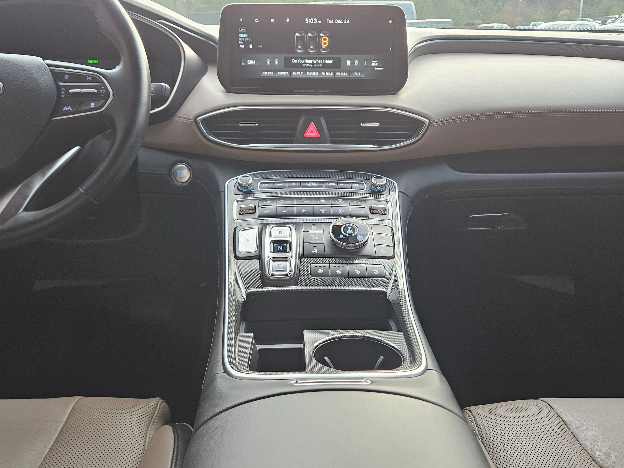 Used 2022 Hyundai Santa Fe Limited image 10