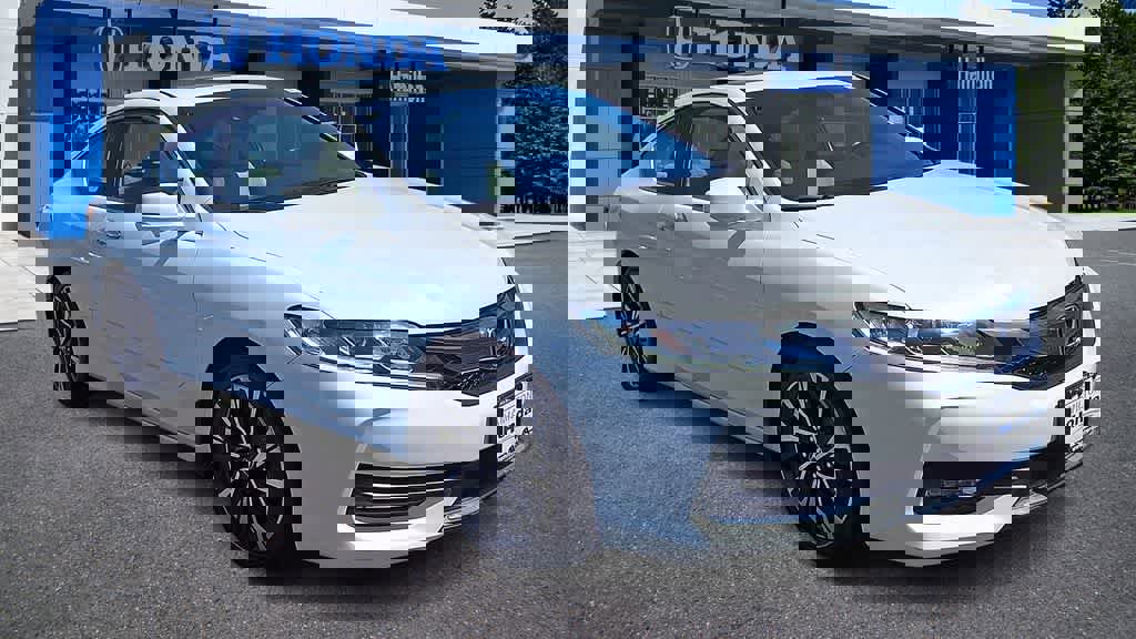 Used 2016 Honda Accord EX-L image 2