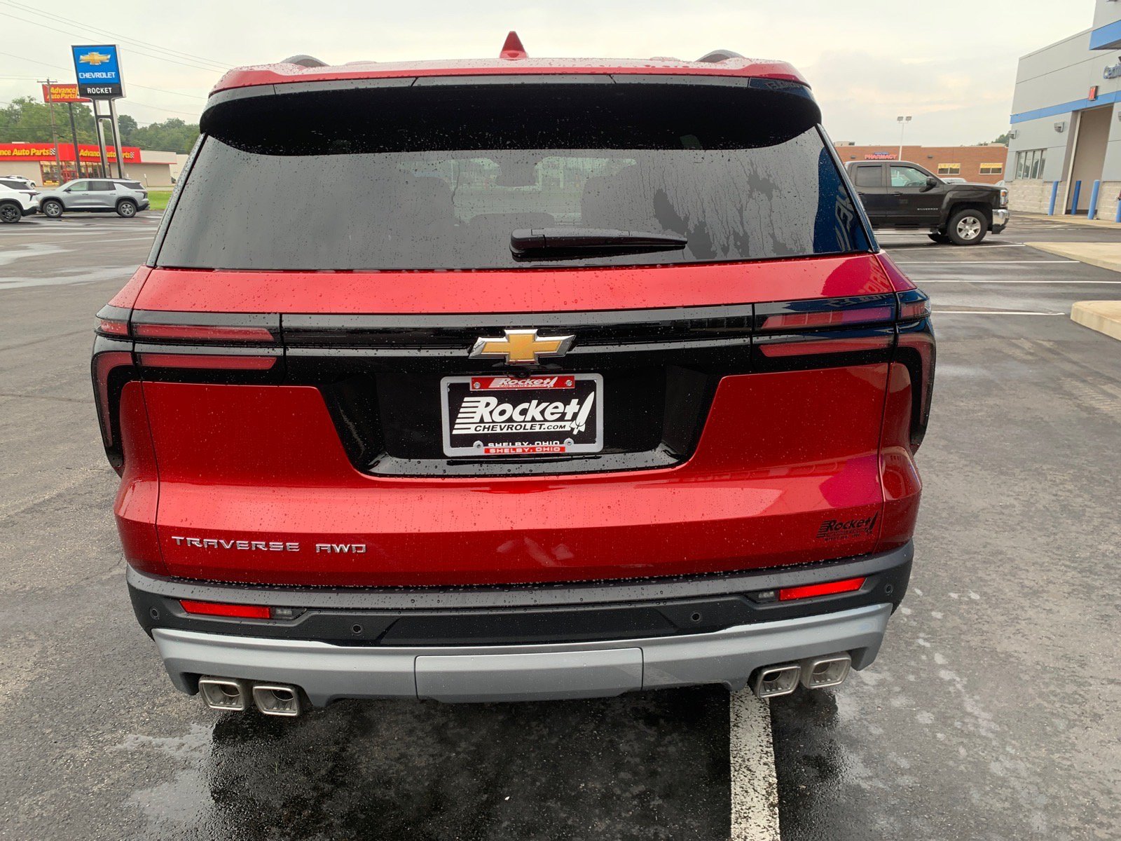 New 2027 Chevrolet Traverse LT w/ Sun and Wheel Package AWD/4WD image 4