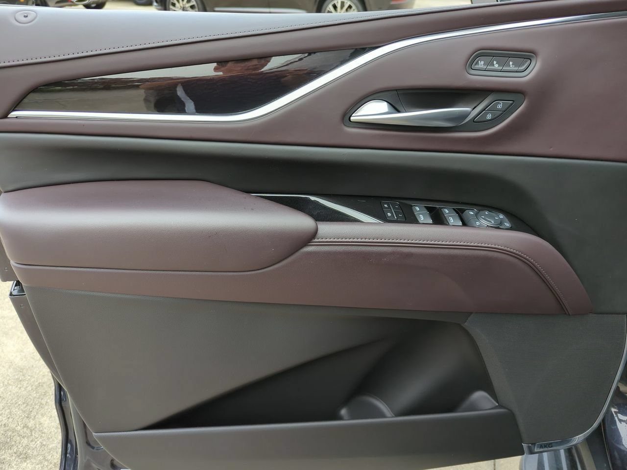 Certified 2023 Cadillac Escalade Premium Luxury Platinum AWD/4WD image 20