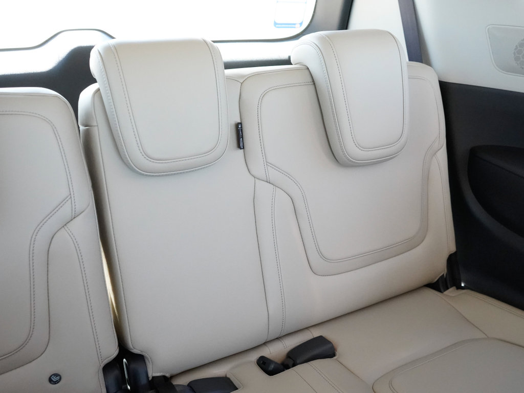 New 2026 INFINITI QX80 Pure w/ Cargo Package image 37