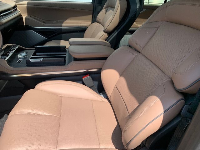 New 2026 Lincoln Navigator Black Label AWD/4WD image 15