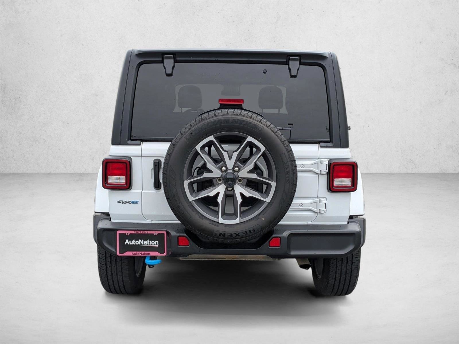 Used 2024 Jeep Wrangler Unlimited AWD/4WD image 7