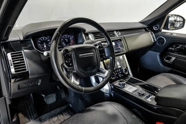 Used 2019 Land Rover Range Rover Supercharged AWD/4WD image 4