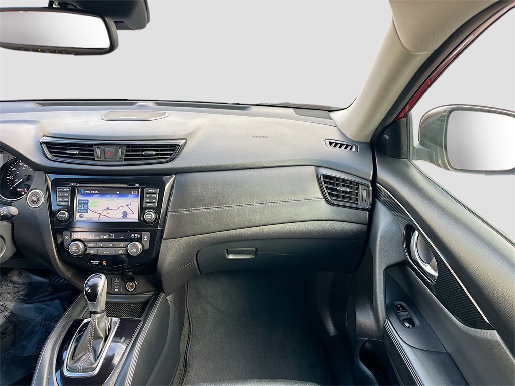 Used 2017 Nissan Rogue SL w/ SL Premium Package image 25