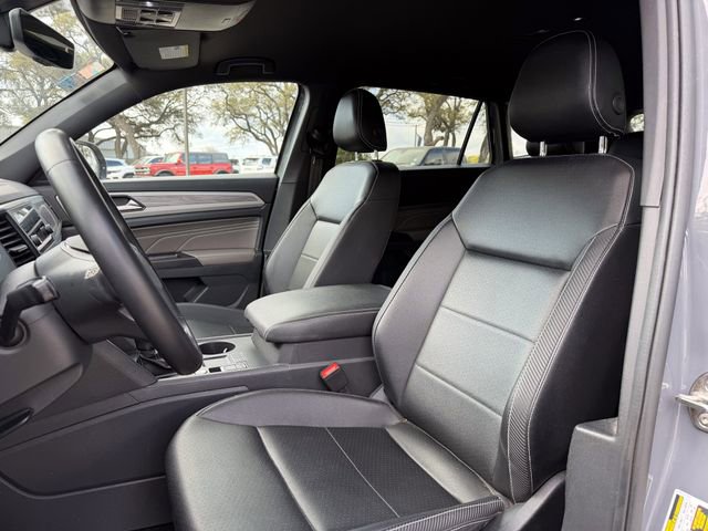 Used 2021 Volkswagen Atlas Cross Sport SE image 7