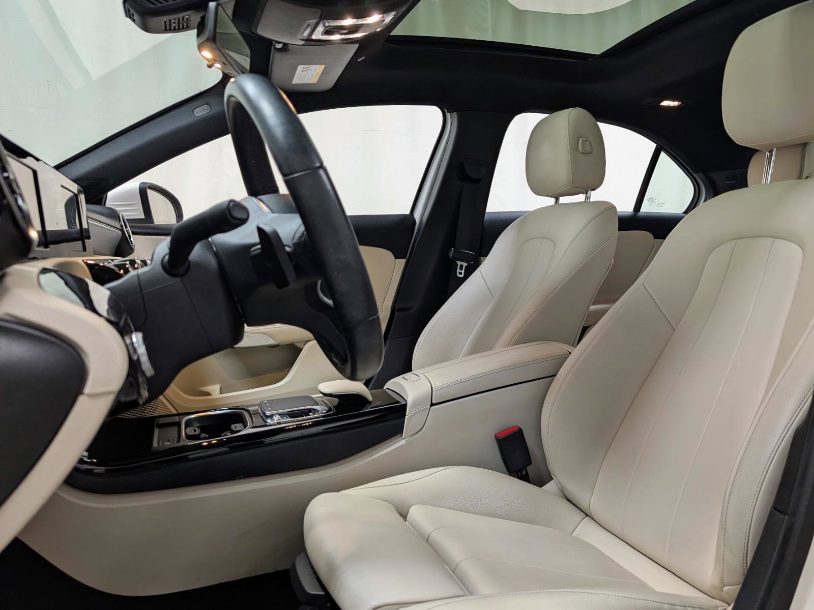 Used 2019 Mercedes-Benz A 220 image 14