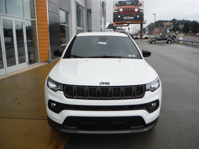 New 2026 Jeep Compass Latitude AWD/4WD image 7