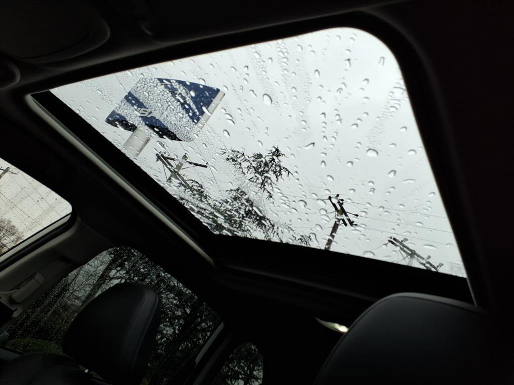 Used 2020 Subaru Forester Limited image 15