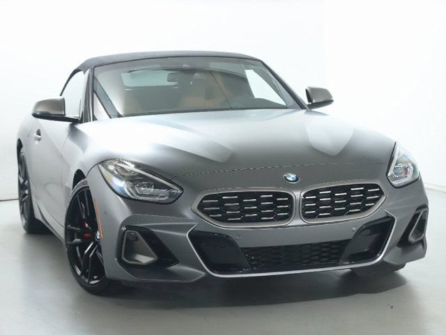 Used 2026 BMW Z4 M40i w/ Premium Package RWD image 2