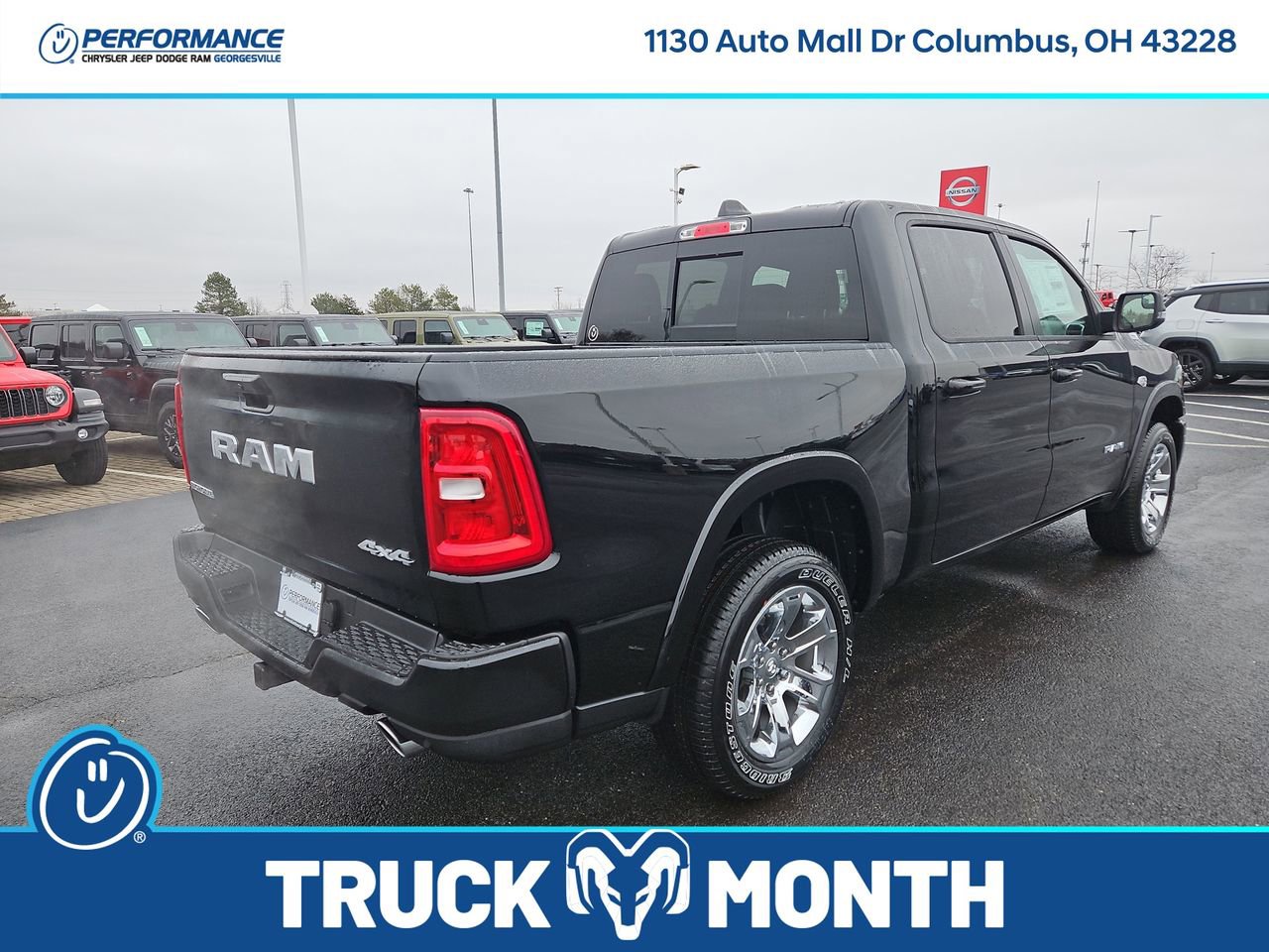 New 2026 RAM 1500 4x4 Crew Cab image 9