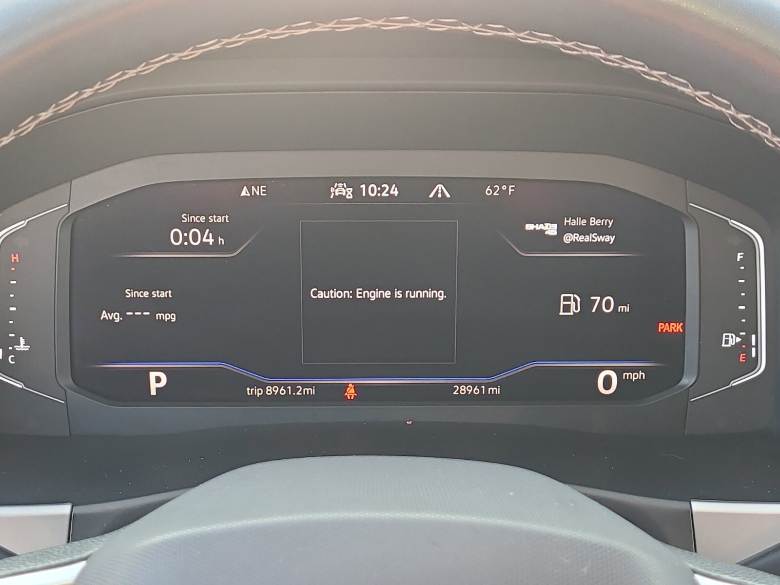 Used 2022 Volkswagen Atlas Cross Sport SE w/ Panoramic Sunroof Package image 21