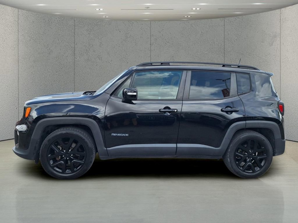 Used 2019 Jeep Renegade Altitude w/ Quick Order Package 2XM FWD image 2