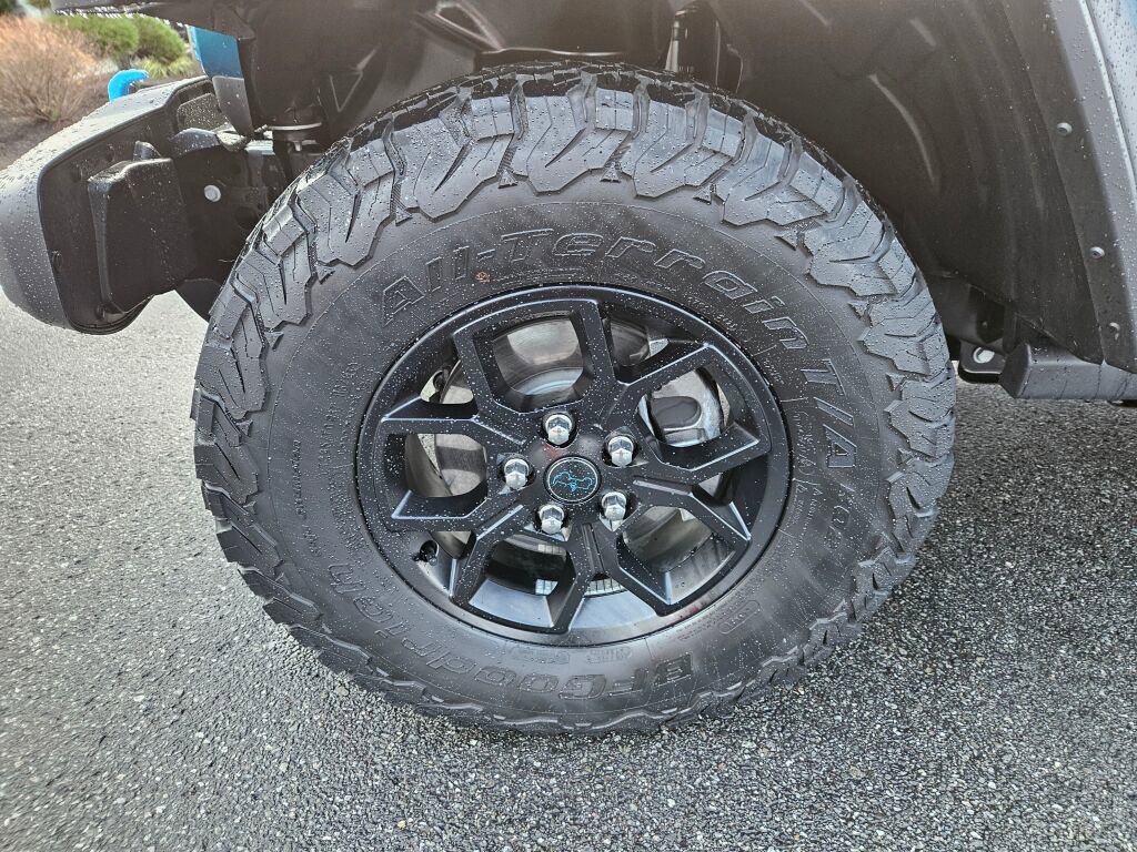 Used 2024 Jeep Wrangler Unlimited image 8
