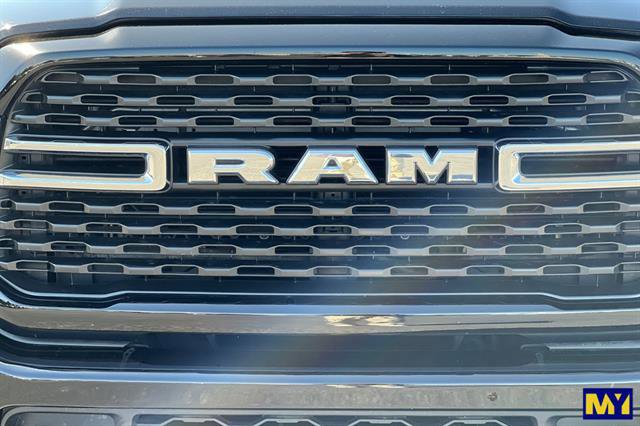 Used 2024 RAM 2500 Big Horn w/ Sport Appearance Package image 38