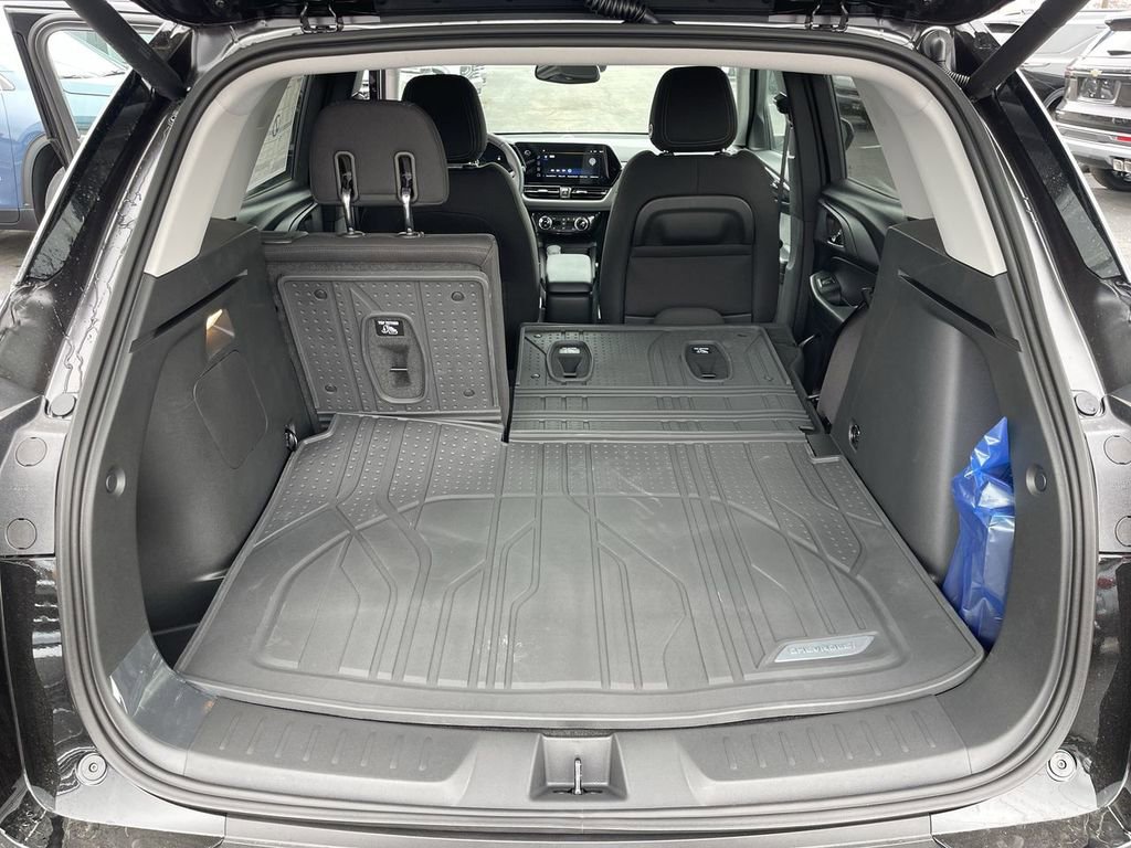 New 2026 Chevrolet TrailBlazer LT w/ Convenience Package FWD image 22