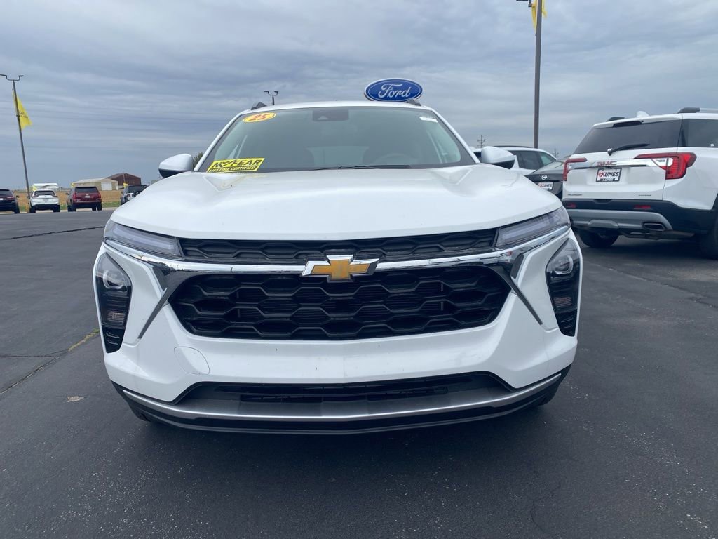 New 2025 Chevrolet Trax LT image 13