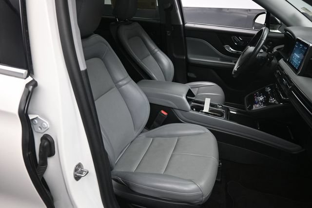 Used 2021 Lincoln Corsair Reserve w/ Equipment Group 201A FWD image 28