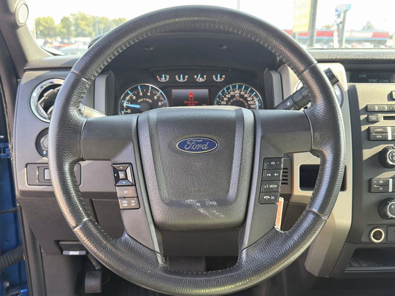 Used 2012 Ford F150 XLT w/ XLT Chrome Pkg AWD/4WD image 13