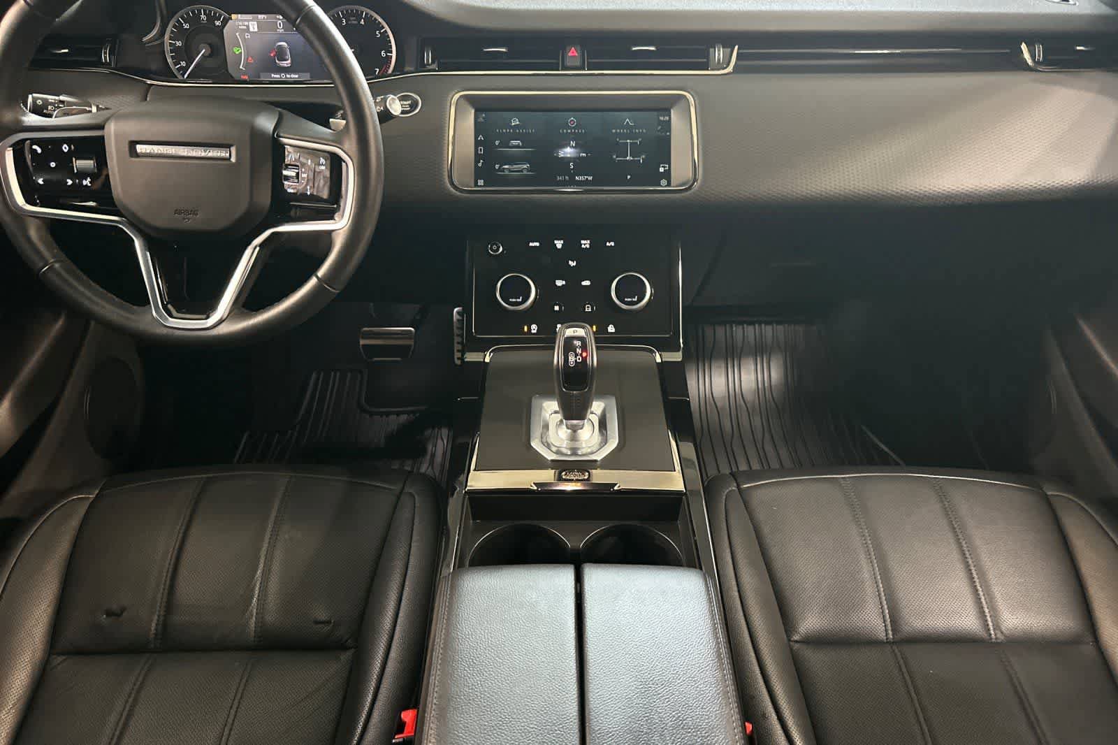 Used 2023 Land Rover Range Rover Evoque R-Dynamic S image 4