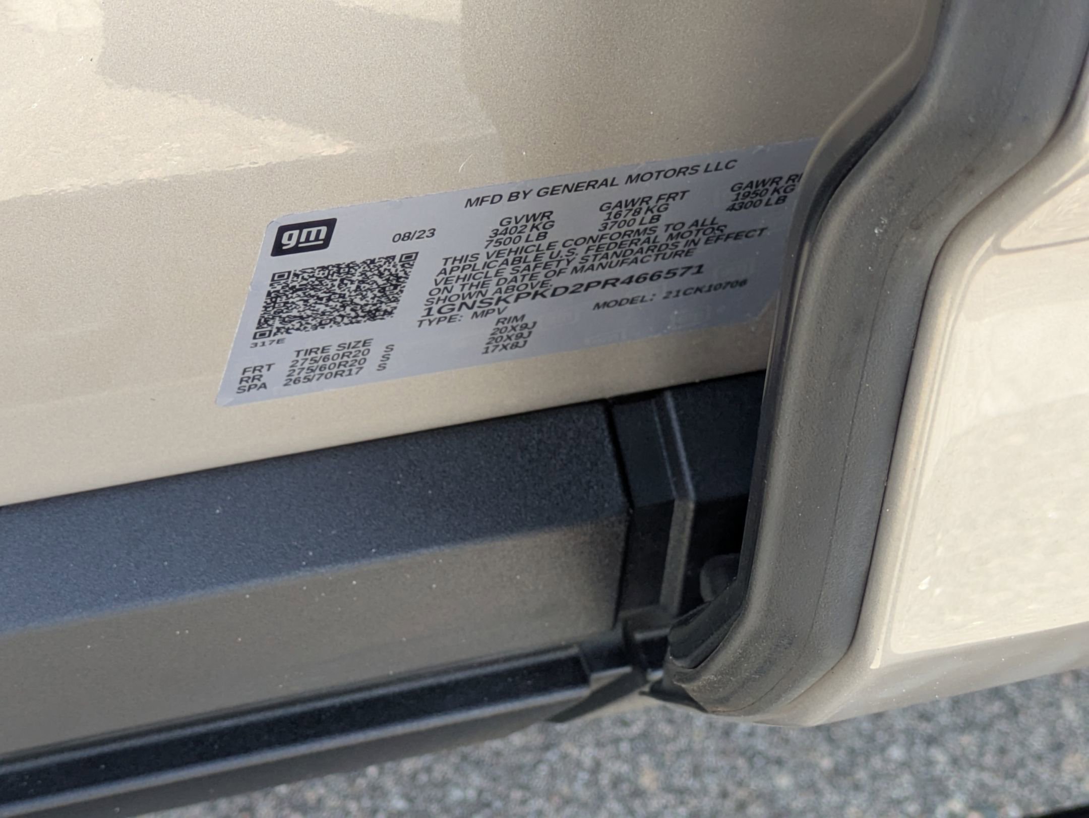 Used 2023 Chevrolet Tahoe Z71 w/ Luxury Package AWD/4WD image 43