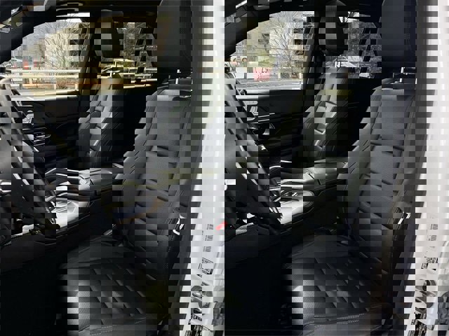 Used 2022 Mercedes-Benz GLE 450 4MATIC image 29