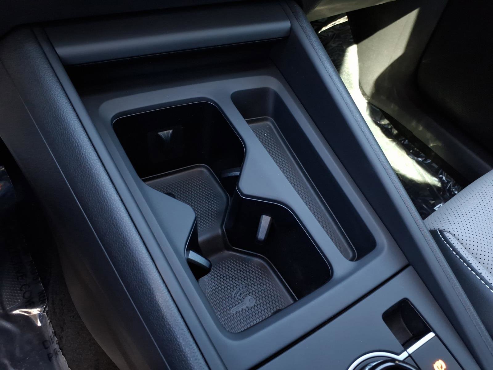 New 2026 Volkswagen Tiguan SE R-Line image 19