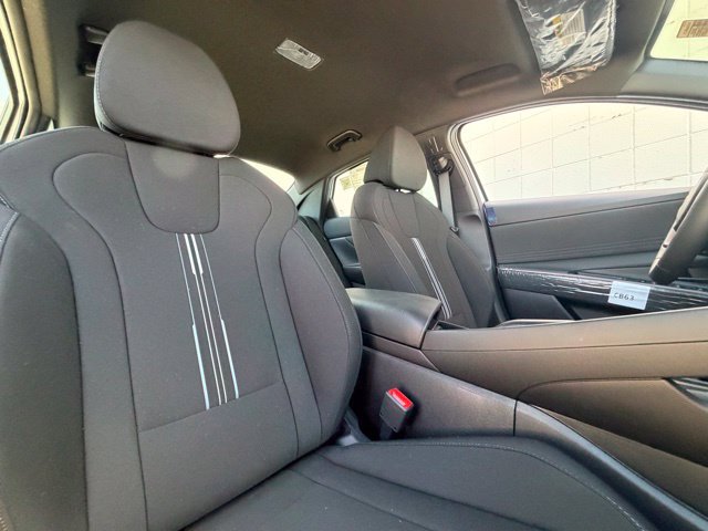 New 2026 Hyundai Elantra Sport FWD image 20