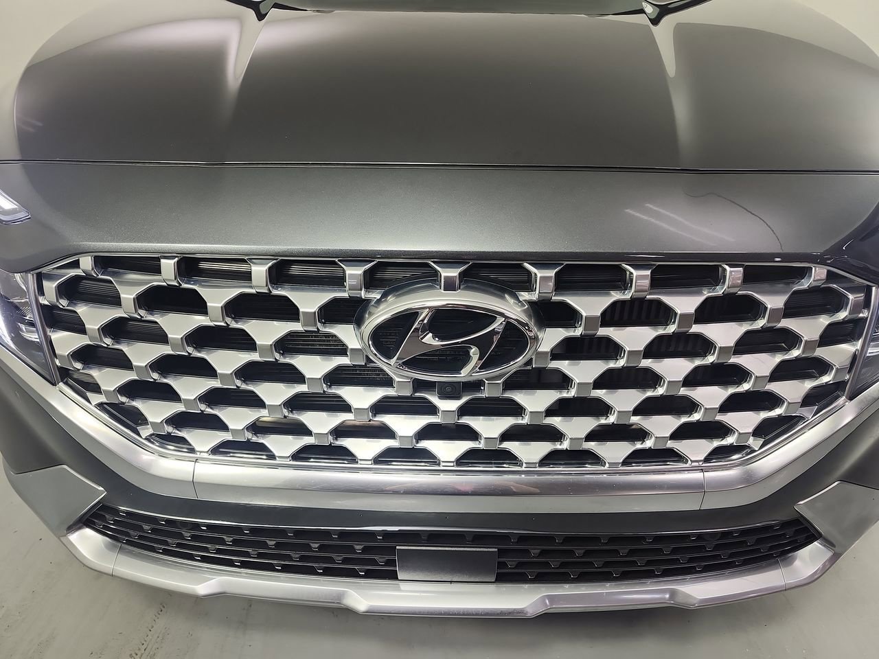 Used 2022 Hyundai Santa Fe Limited AWD/4WD image 26