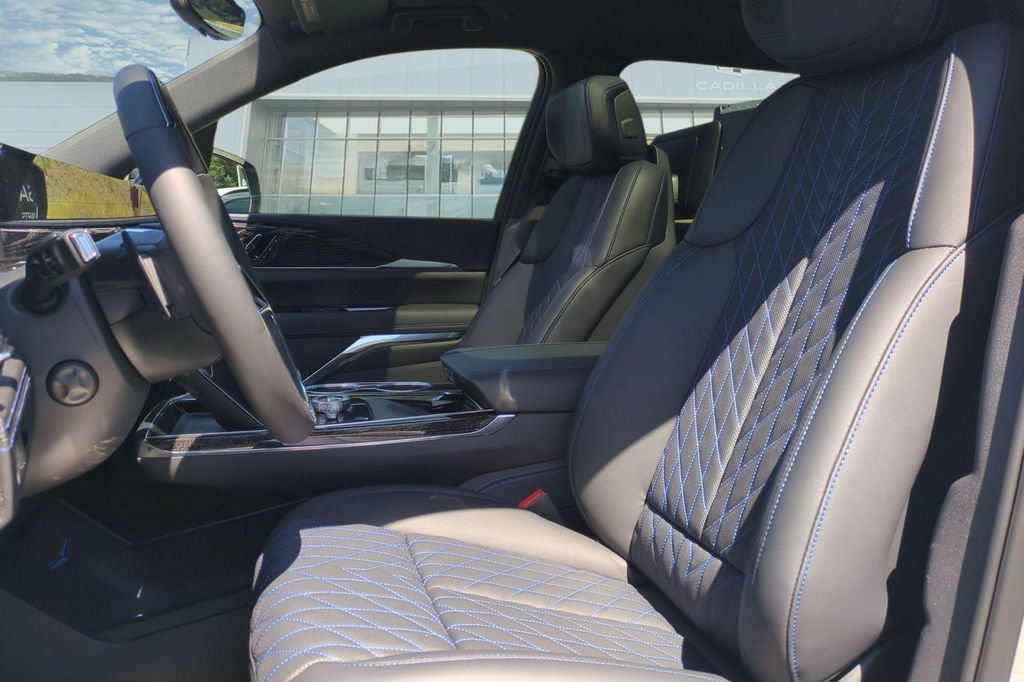 New 2026 Cadillac Escalade IQL Luxury AWD/4WD image 10