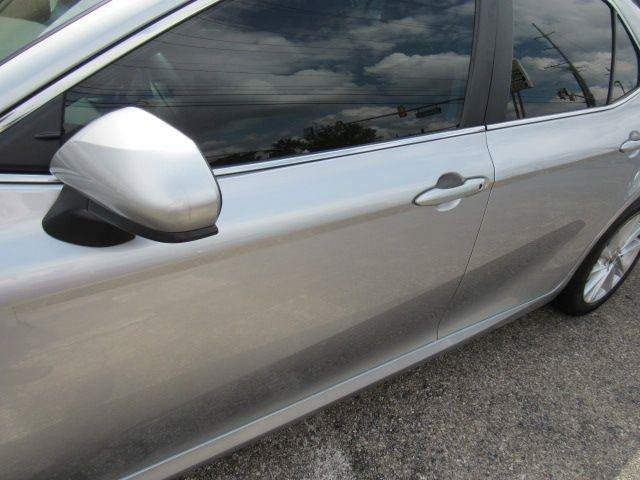 Used 2023 Toyota Camry LE FWD image 7