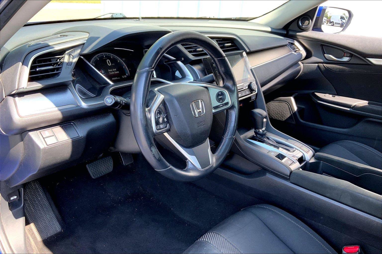Used 2018 Honda Civic EX-T image 12
