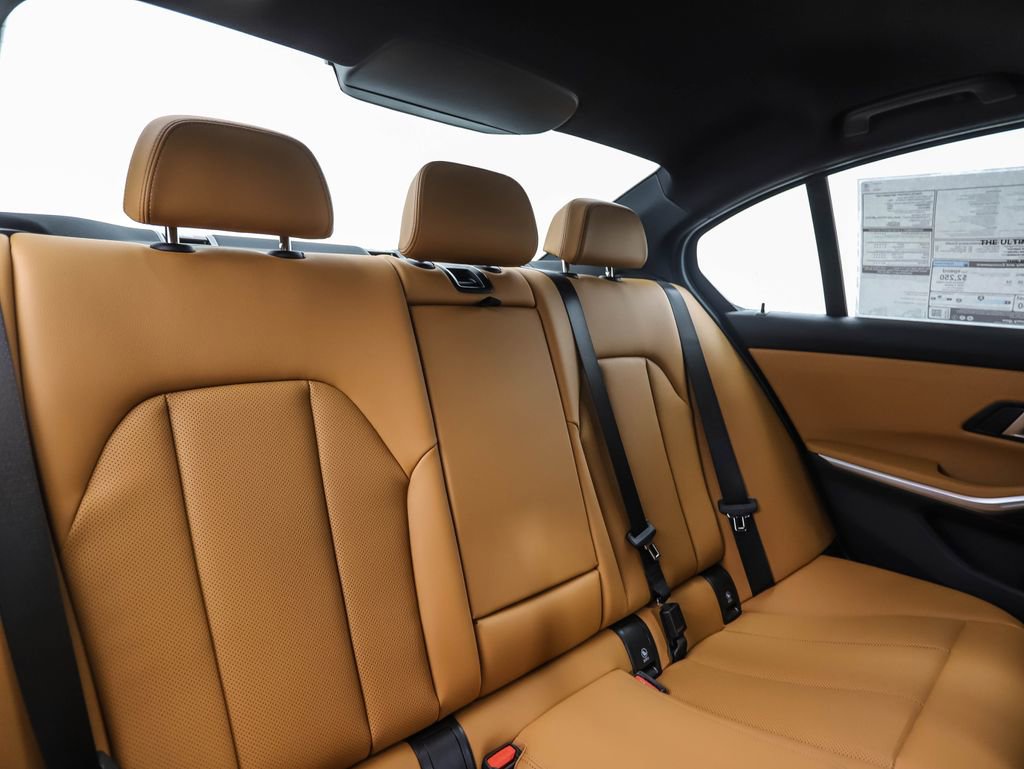 New 2026 BMW 330i xDrive Sedan w/ Convenience Package image 28